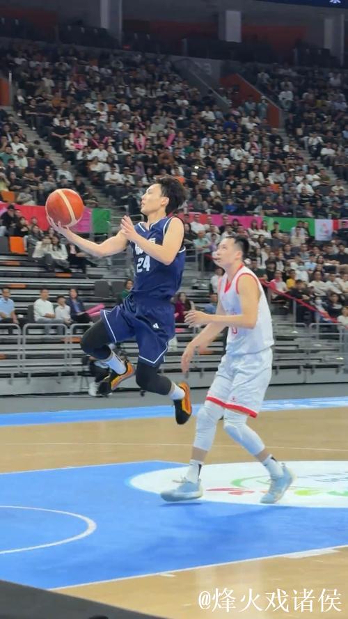 徐杰16+9广东轻取江苏 广州双加时不敌上海 徐杰16+9广东轻取江苏 广州双加时不敌上海